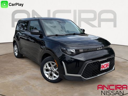 Used 2023 Kia Soul LX w/ Option Group 015 FWD image 1
