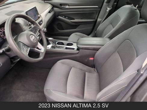 Used 2023 Nissan Altima 2.5 SV FWD image 14