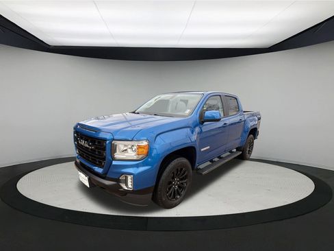 Used 2022 GMC Canyon Elevation w/ Elevation Premium Package image 3