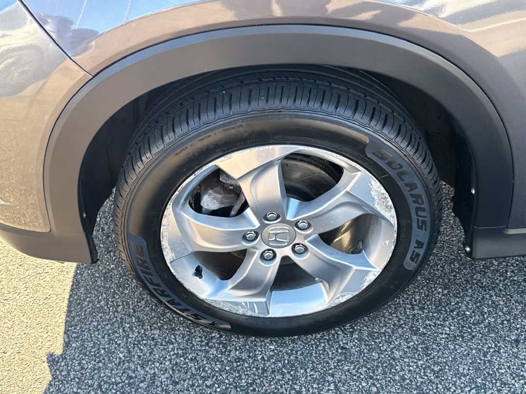 Used 2016 Honda HR-V EX image 41