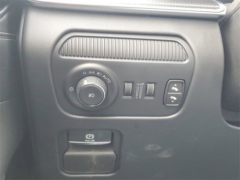 Used 2024 Jeep Grand Wagoneer L Series II w/ Quick Order Packagew 28T image 26