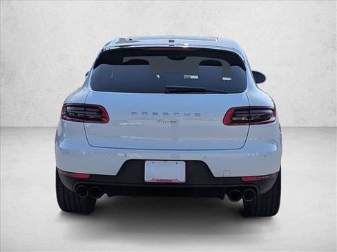 Used 2018 Porsche Macan Sport Edition AWD/4WD image 7