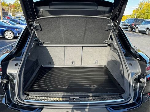 Used 2023 Porsche Cayenne S Platinum image 9