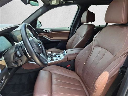 Used 2022 BMW X5 sDrive40i w/ M Sport Package RWD image 11