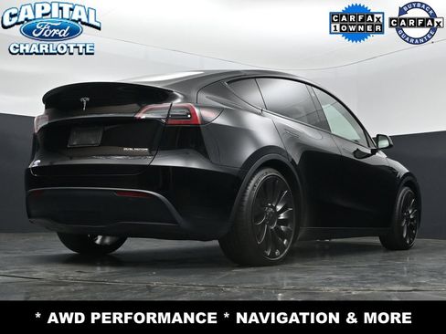Used 2022 Tesla Model Y Performance AWD/4WD image 21
