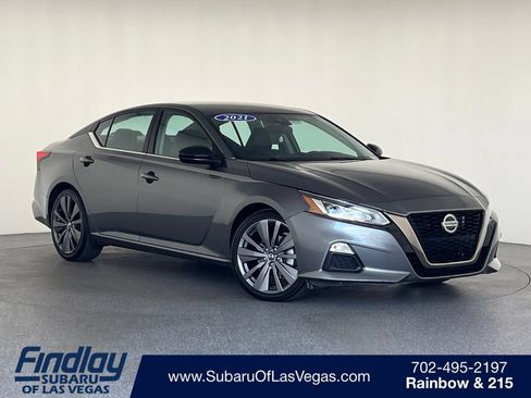 Used 2021 Nissan Altima 2.5 SR FWD image 1