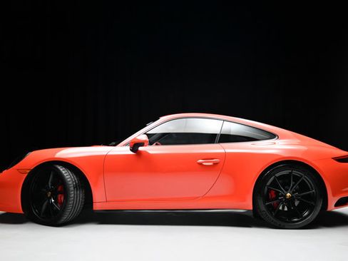 Used 2017 Porsche 911 Carrera GTS RWD image 23