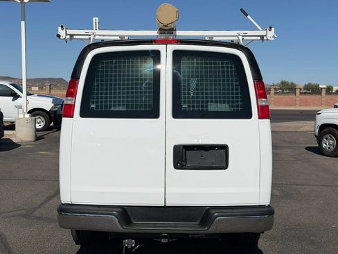 Used 2020 GMC Savana 2500 w/ Driver Convenience Package RWD image 6