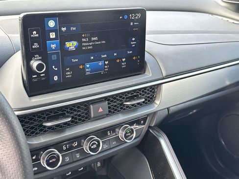 Used 2025 Acura ADX A-Spec image 23