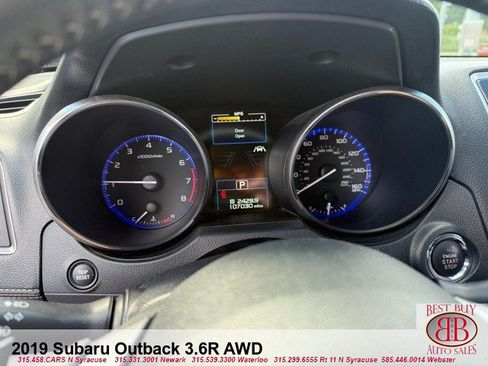 Used 2019 Subaru Outback 3.6R Limited AWD/4WD image 27