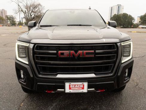 Used 2021 GMC Yukon AT4 w/ AT4 Premium Package image 8