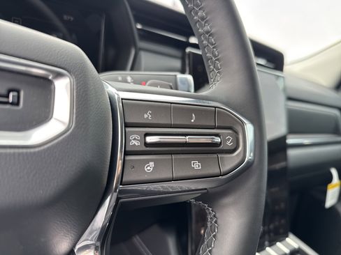 New 2026 GMC Terrain Denali w/ LPO, Floor Liner Package image 20