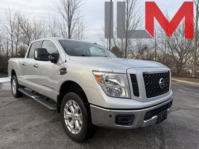 Used 2019 Nissan Titan SV w/ SV Convenience Package
