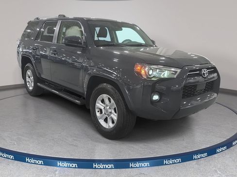 Used 2024 Toyota 4Runner SR5 RWD image 4
