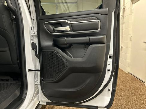 Used 2021 RAM 1500 Big Horn AWD/4WD image 15