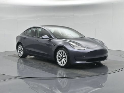 Used 2023 Tesla Model 3 Standard Range RWD image 53
