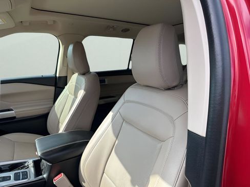 Used 2022 Ford Explorer Limited w/ Hybrid Equipment Group 310A image 27