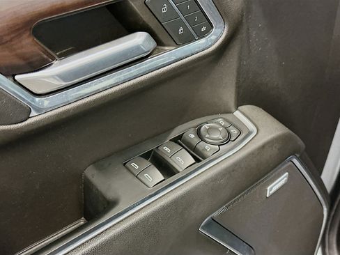 Used 2023 GMC Sierra 1500 SLT w/ SLT Premium Plus Package image 15