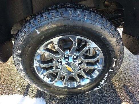 New 2026 Chevrolet Silverado 2500 LTZ w/ LTZ Premium Package image 7