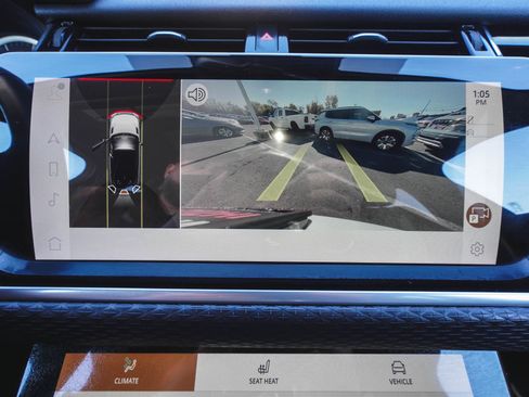 Used 2023 Land Rover Range Rover Velar R-Dynamic S image 18