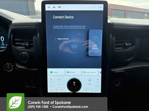 Used 2022 Ford Expedition Max Limited image 36