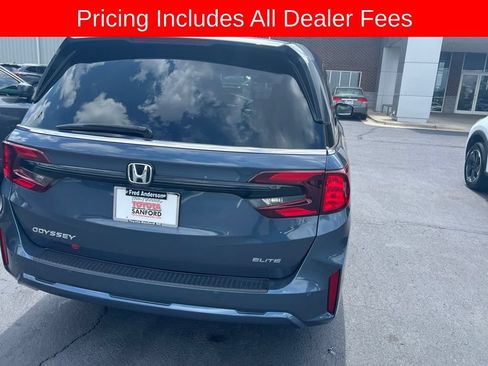 Used 2025 Honda Odyssey Elite image 13