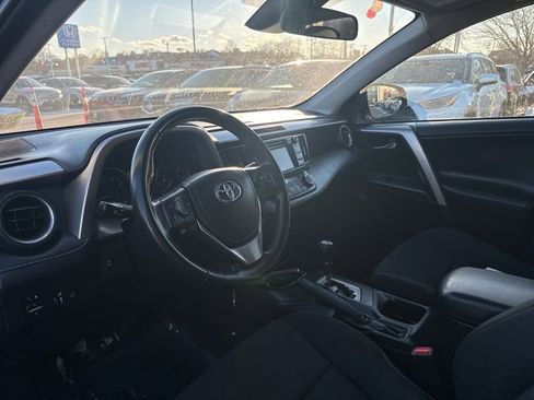 Used 2017 Toyota RAV4 XLE image 12