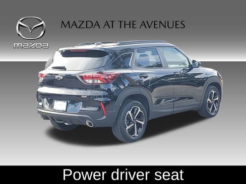 Used 2022 Chevrolet TrailBlazer RS image 4