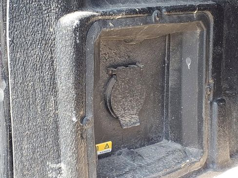 Used 2022 Ford F150 XLT w/ Equipment Group 302A High image 19