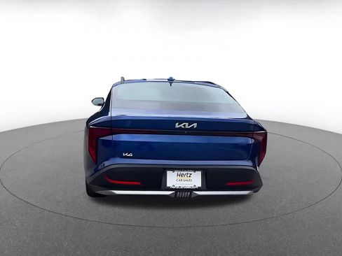 Used 2025 Kia K4 LXS image 12