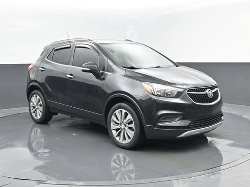Used 2019 Buick Encore Preferred AWD/4WD image 3