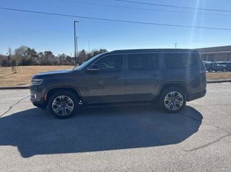 Used 2023 Jeep Wagoneer Series II video 2