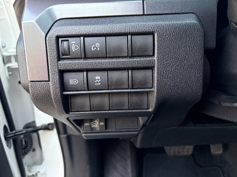 Used 2026 Toyota Tacoma TRD Off-Road AWD/4WD image 12