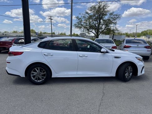 Used 2019 Kia Optima LX FWD image 8