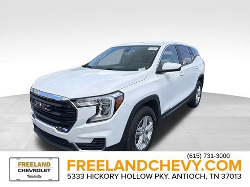 Used 2024 GMC Terrain SLE AWD/4WD image 5