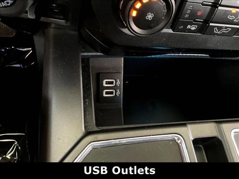 Used 2019 Ford F150 XLT w/ Equipment Group 302A Luxury AWD/4WD image 16