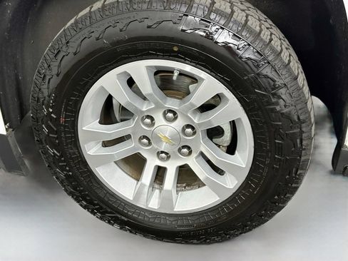 Used 2017 Chevrolet Tahoe LT AWD/4WD image 34
