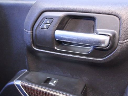 Used 2020 GMC Sierra 1500 Elevation image 9