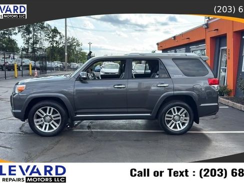 Used 2012 Toyota 4Runner Limited AWD/4WD image 4