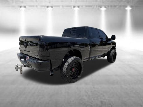 Used 2023 RAM 2500 Laramie w/ Night Edition AWD/4WD image 4