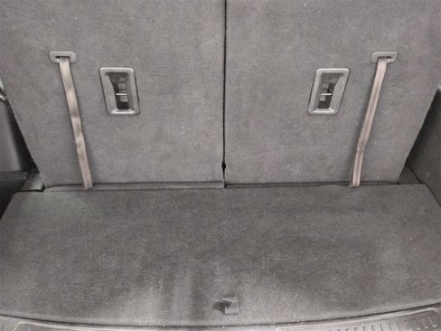 Used 2019 GMC Acadia SLT image 35