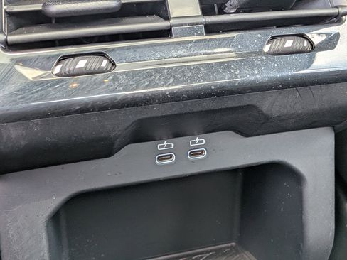 Used 2026 BMW 530i xDrive image 15