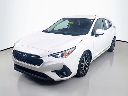 Used 2024 Subaru Impreza 2.0i Sport AWD/4WD image 3