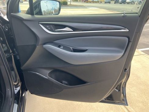 Used 2018 Buick Enclave Essence w/ Trailering Package image 23