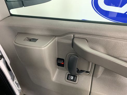 Used 2023 Chevrolet Express 3500 LS RWD image 31