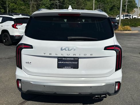 Certified 2024 Kia Telluride EX image 4
