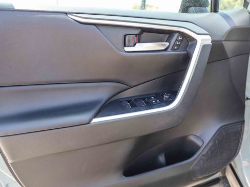 Certified 2022 Toyota RAV4 XLE Premium FWD image 20