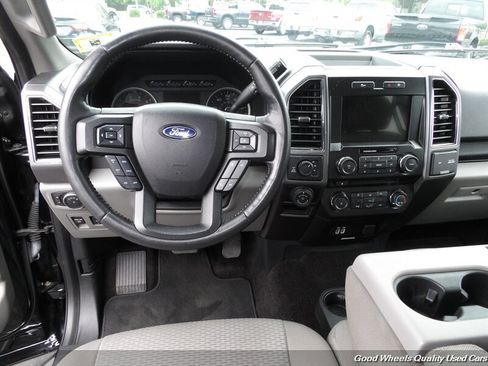 Used 2018 Ford F150 XLT w/ Equipment Group 302A Luxury AWD/4WD image 15