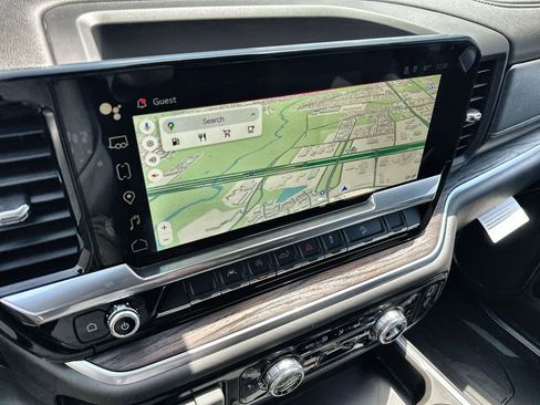 New 2026 GMC Sierra 1500 SLT image 28