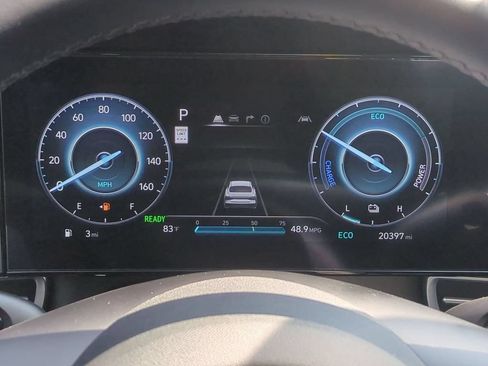 Certified 2024 Hyundai Elantra Limited FWD image 16